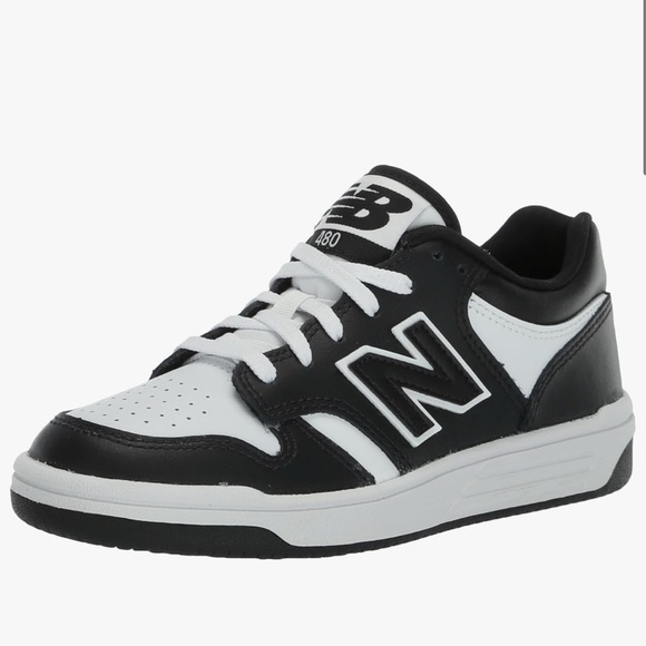 New Balance Other - New Balance 480 black and white lace up tennis shoes Sneakers boys size 12